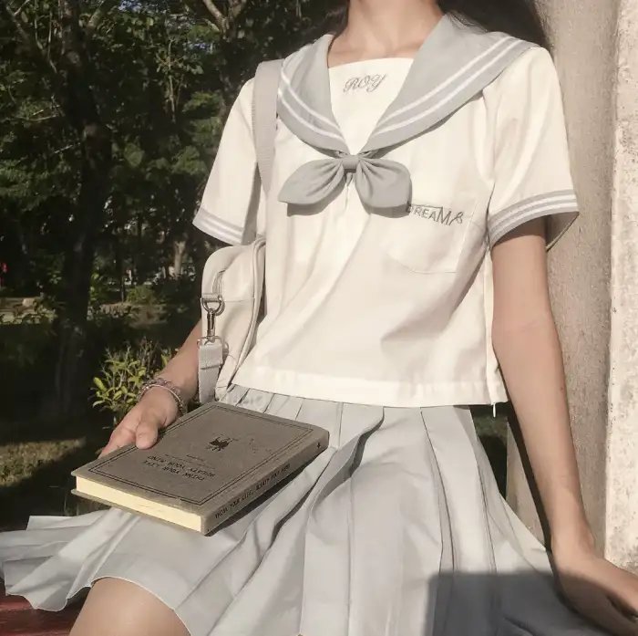 未来天后封面